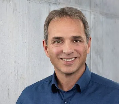 Dr. Olaf Janetzki